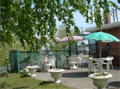 Auberge - Motel Le Pigeonnier Farnham Exterior photo